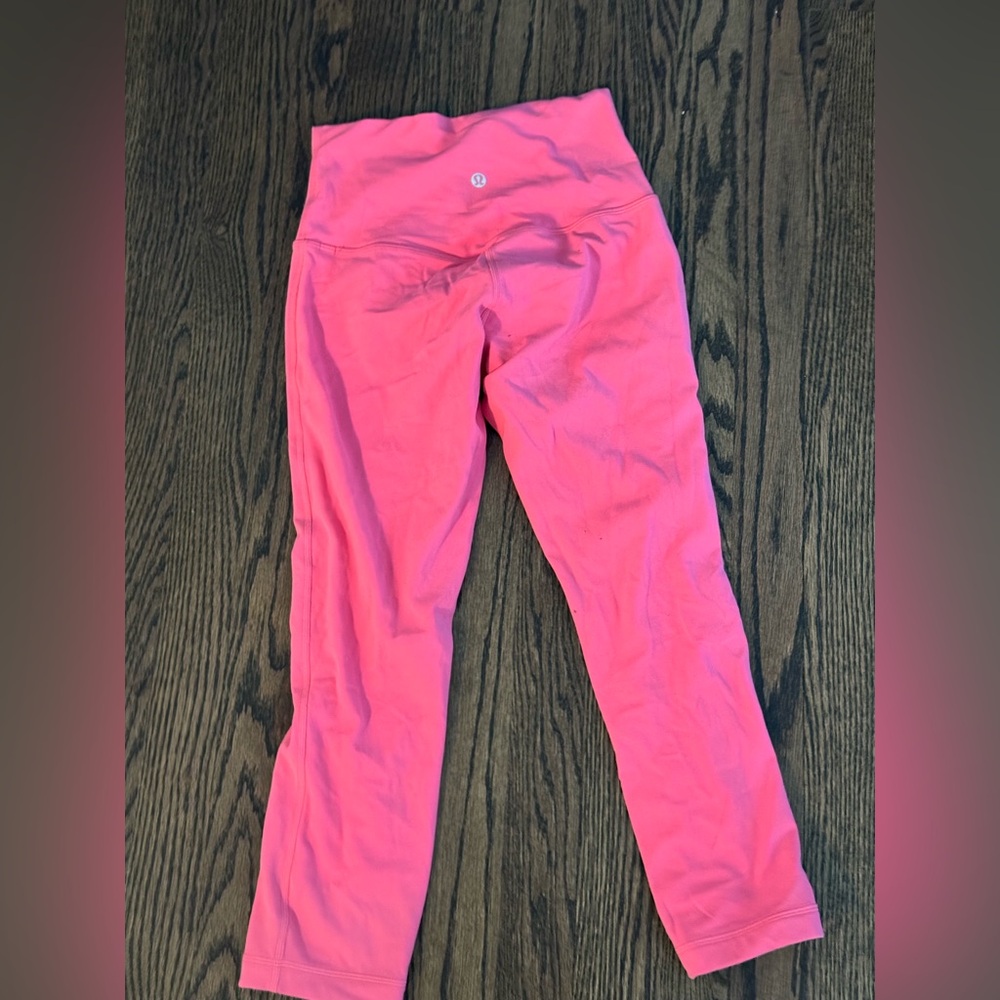Lulu align crop 23in size 4